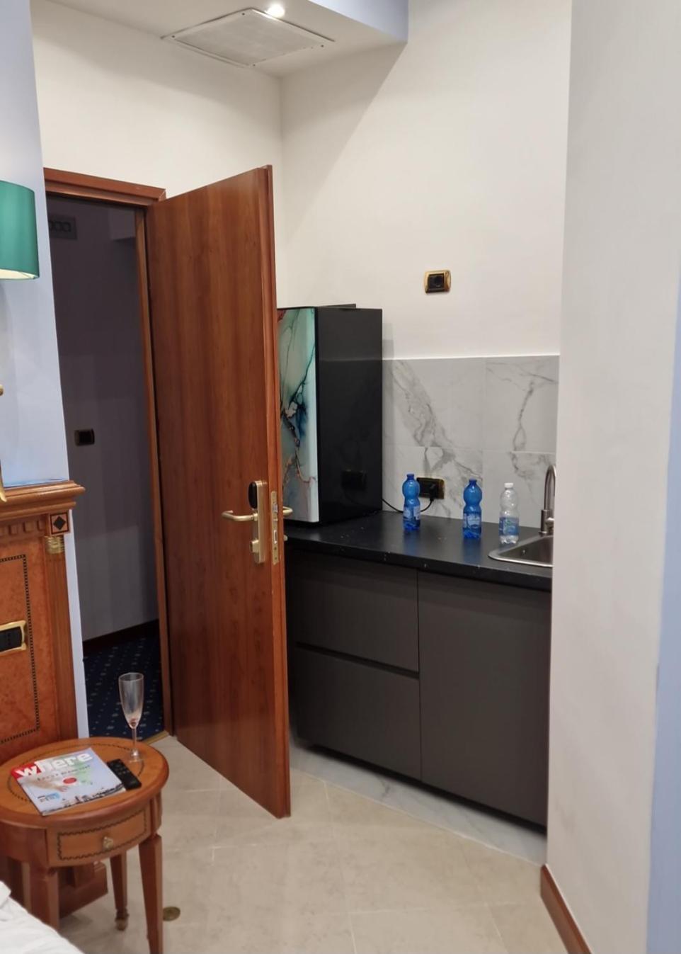 Consoli Romani Vatican Rooms Szoba fotó